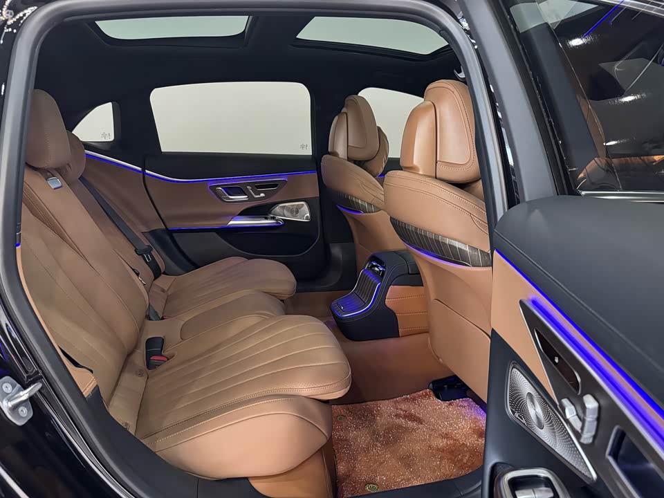 Mercedes-Benz E-class Mercedes-Benz E-class