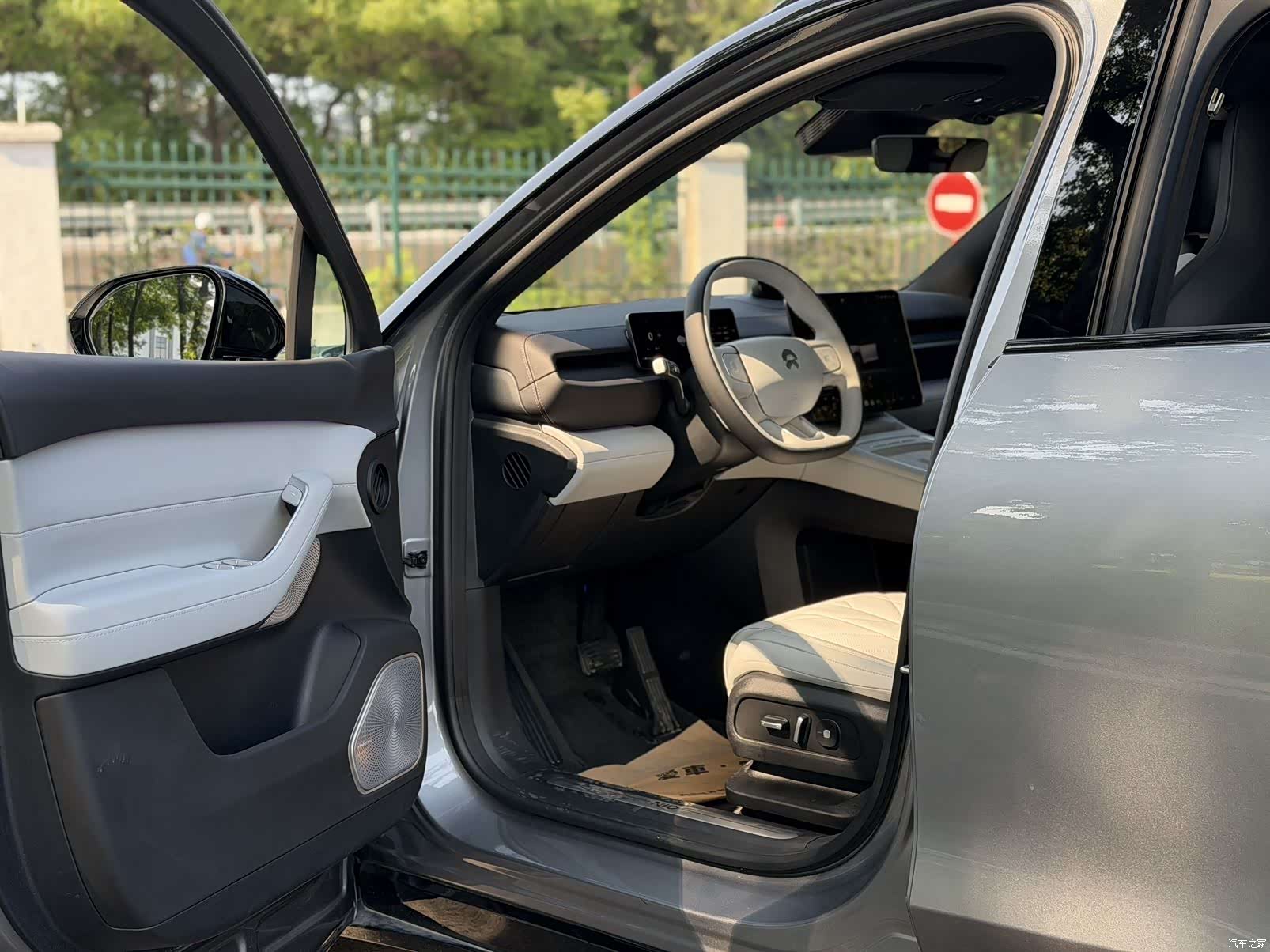NIO ES6, 2025 8
