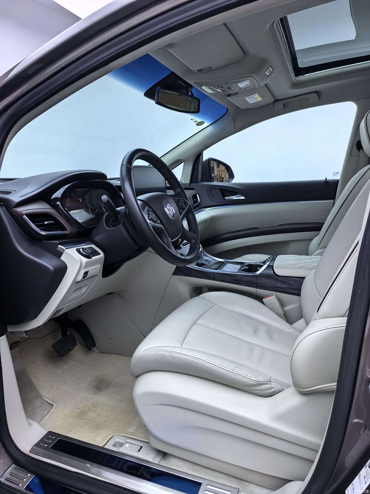 Buick GL8, 2020 7
