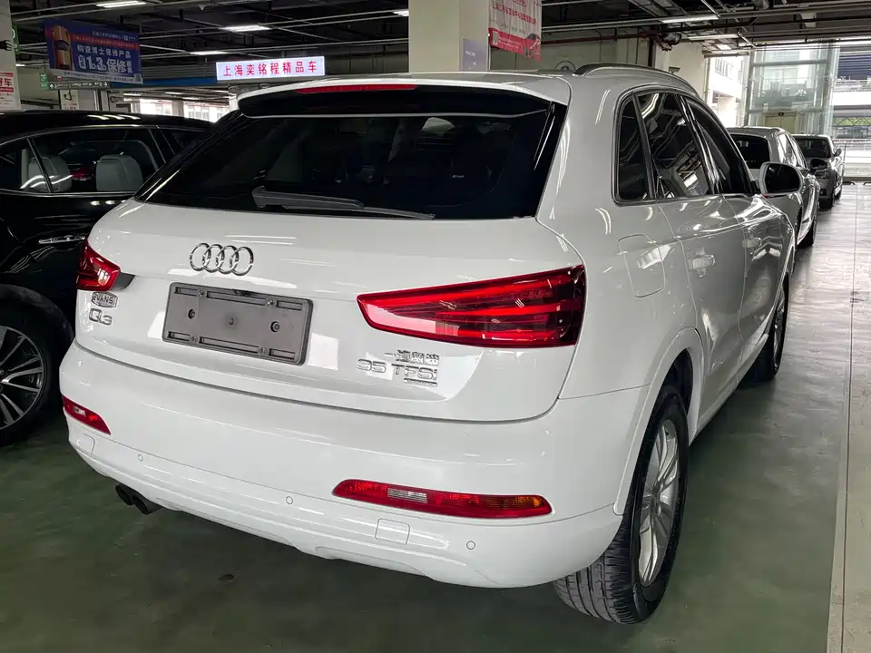 Audi Q3 Audi Q3