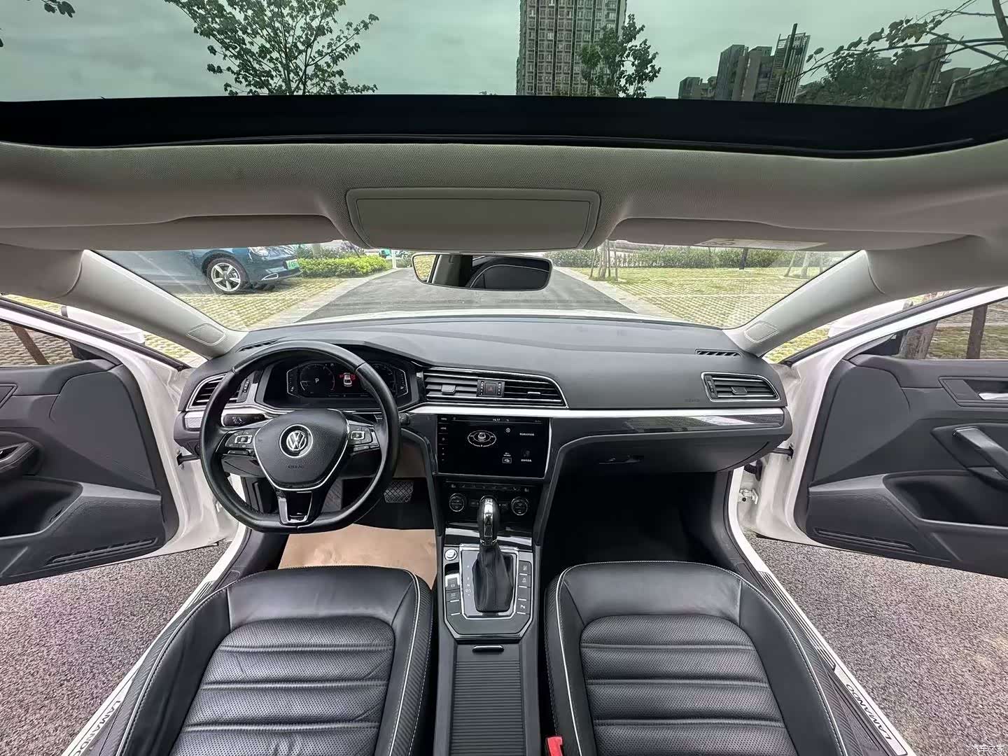 Volkswagen Lamando, 2018 6