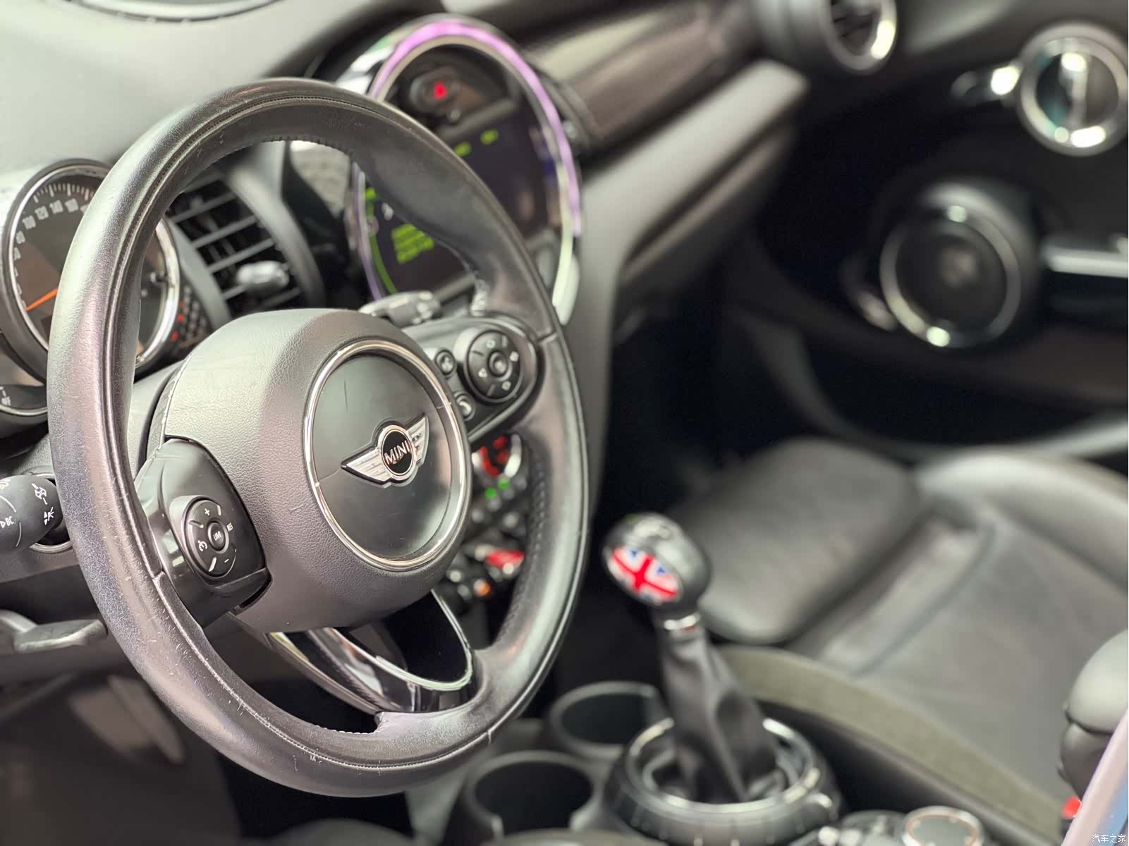 Mini Cooper, 2015 4