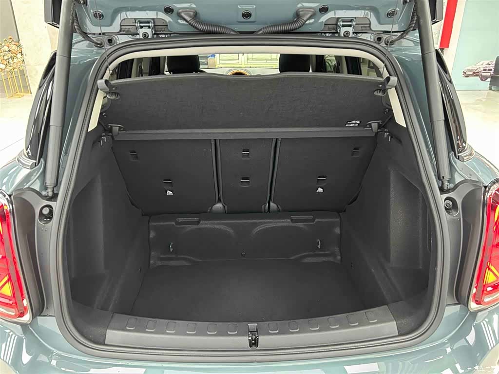 Mini Countryman, 2024 16