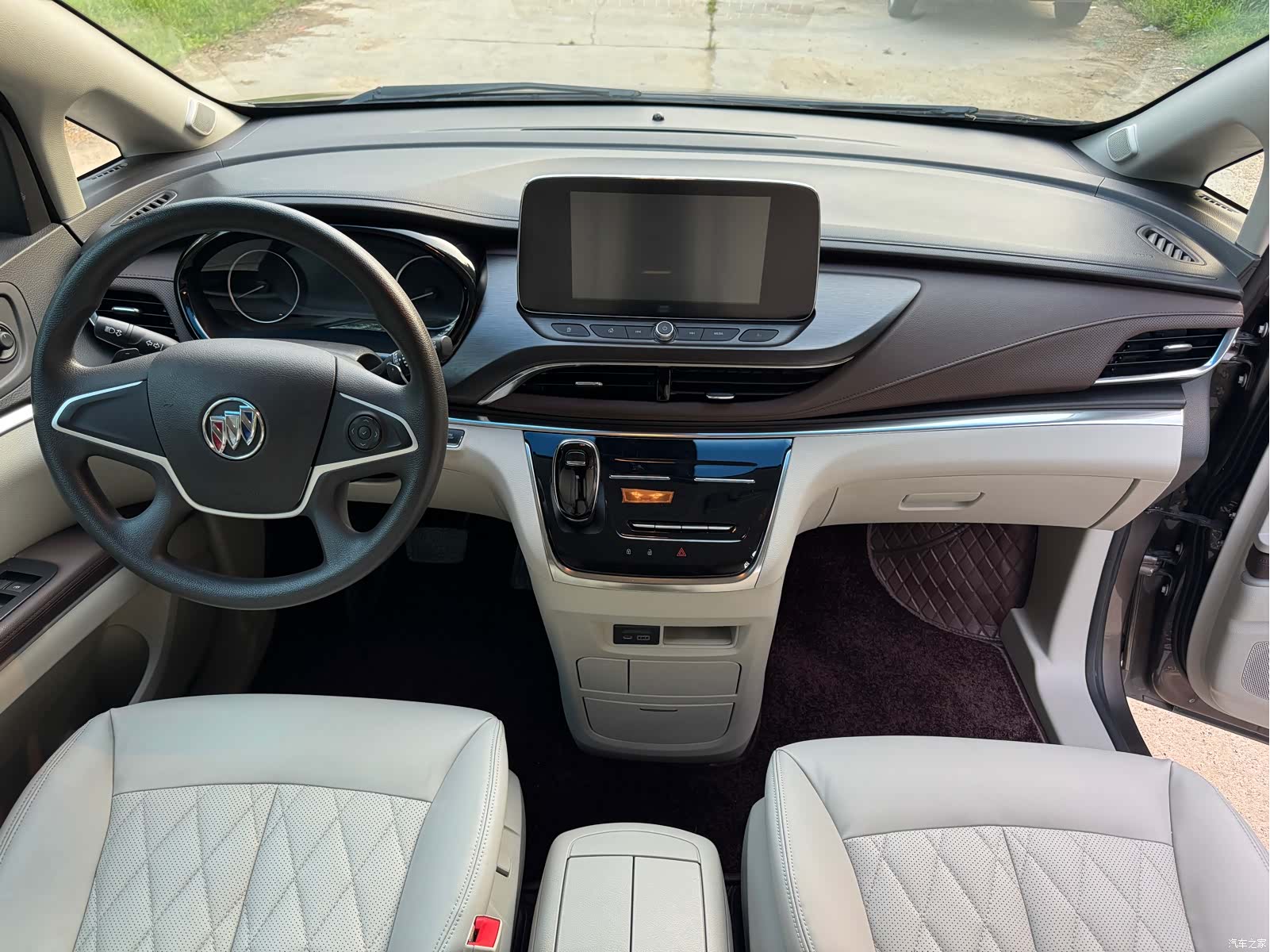 Buick GL8, 2023 все фото