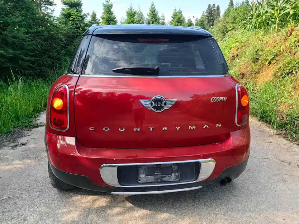 MINI COUNTRYMAN