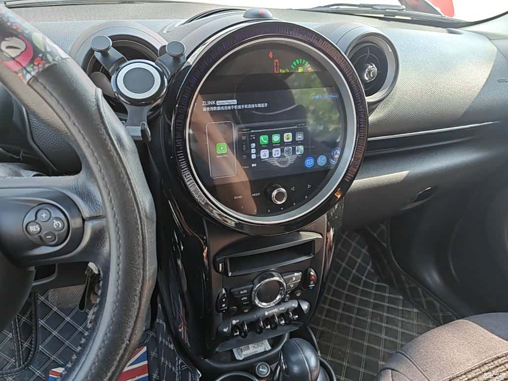 Mini Countryman, 2015 13