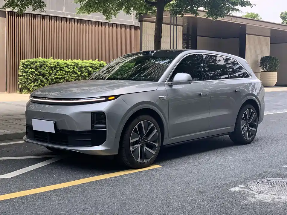 Li Auto Ideal L6