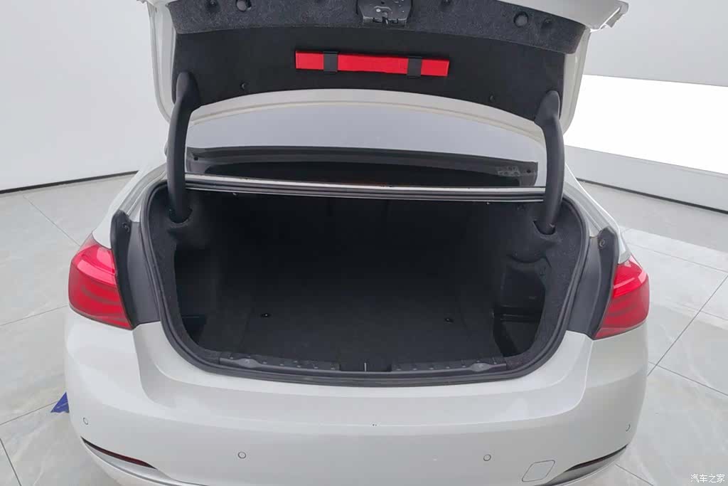 BMW 3 Series, 2018 4