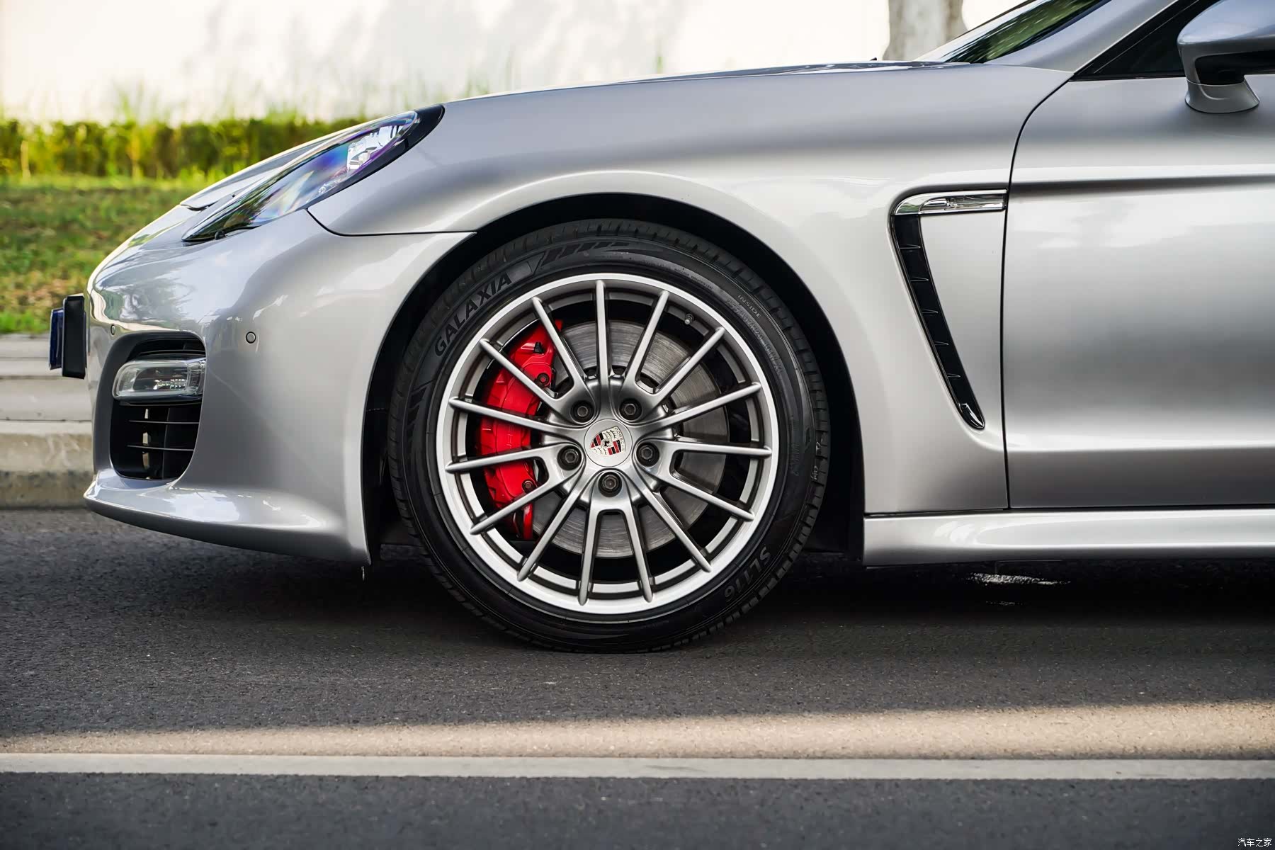 Porsche Panamera, 2012 4