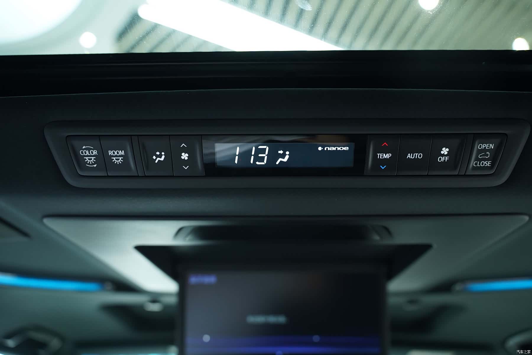 Lexus LM, 2021 15