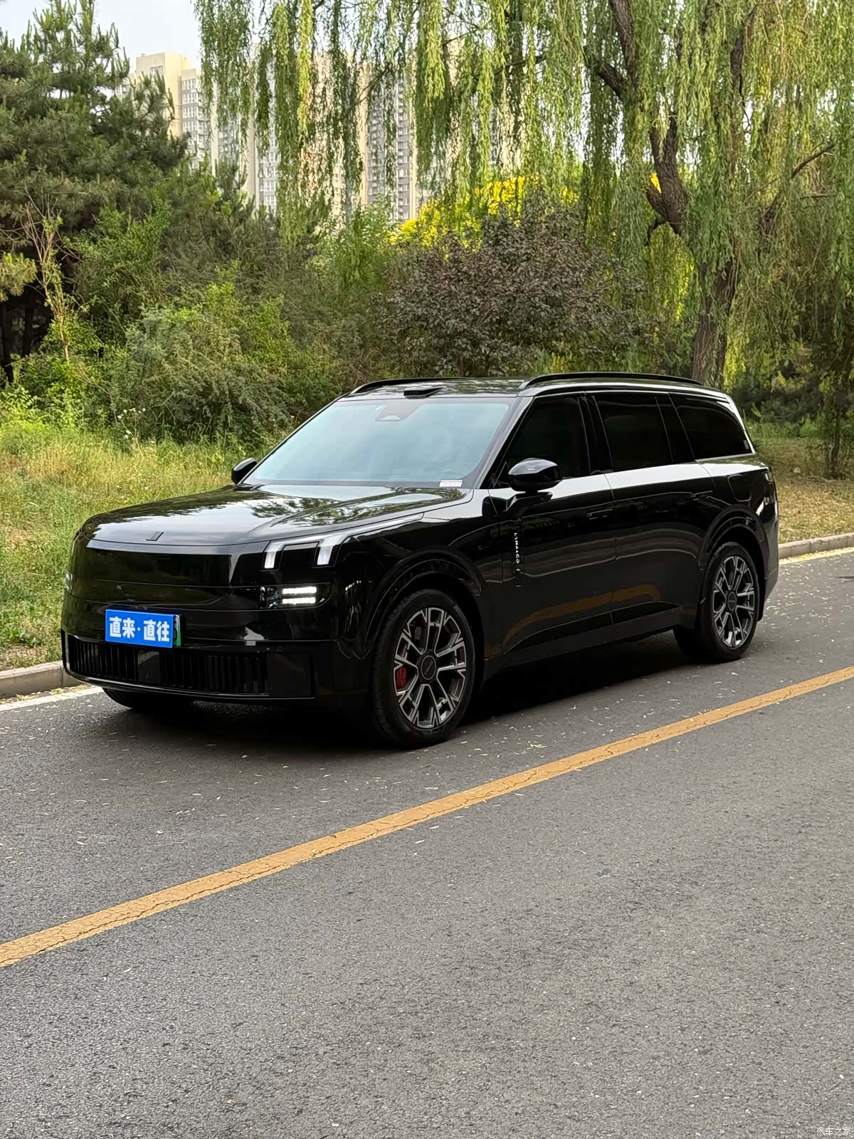 Lynk & Co 02