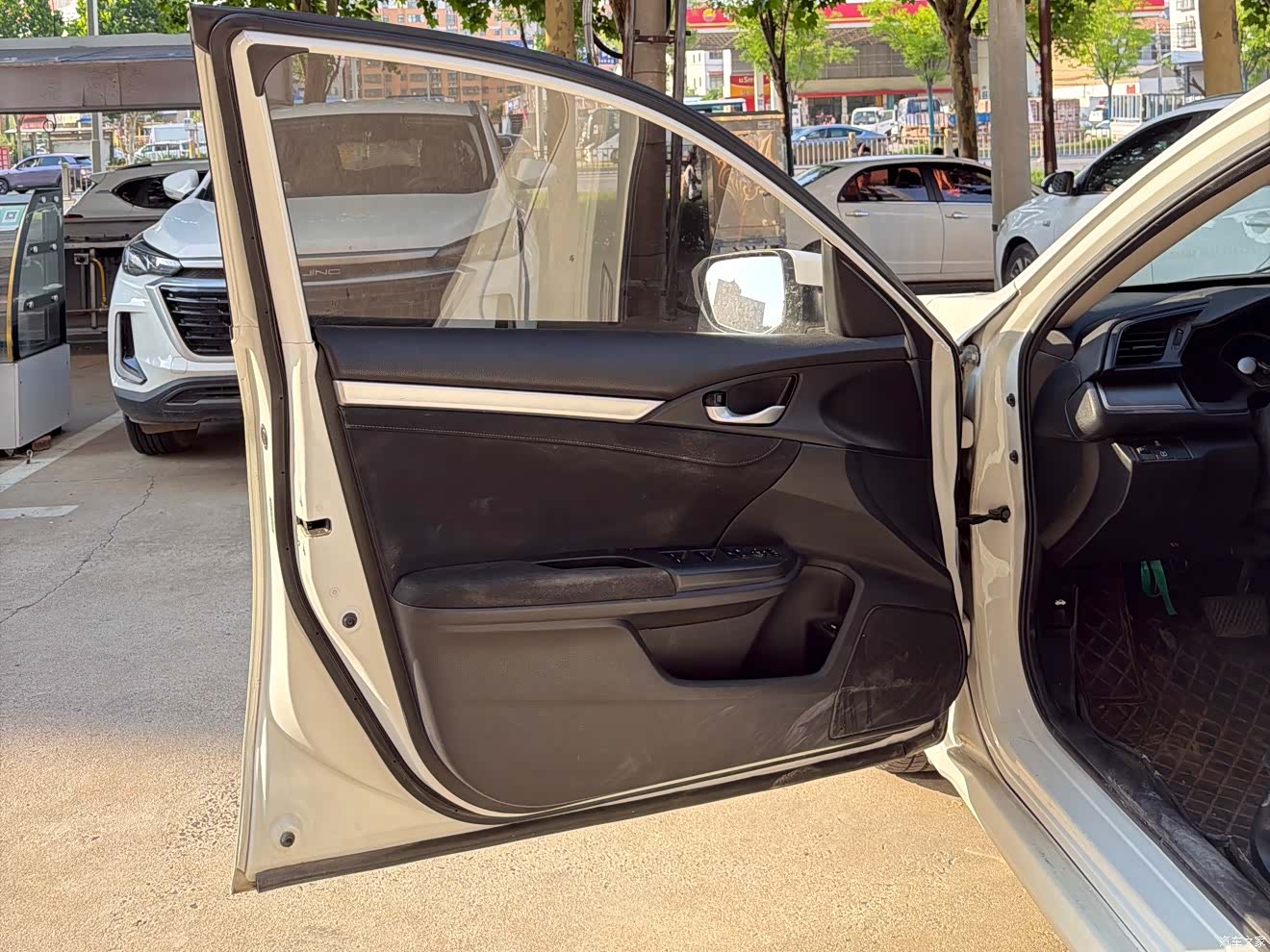 Honda Civic, 2018 8