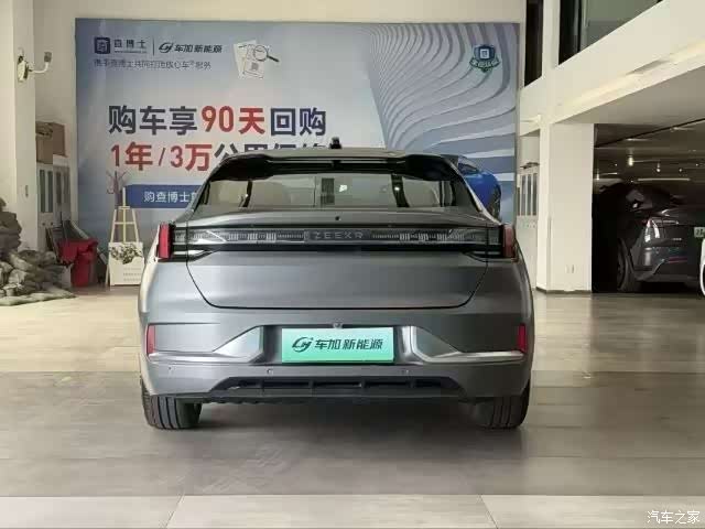 Zeekr 001, 2022 8