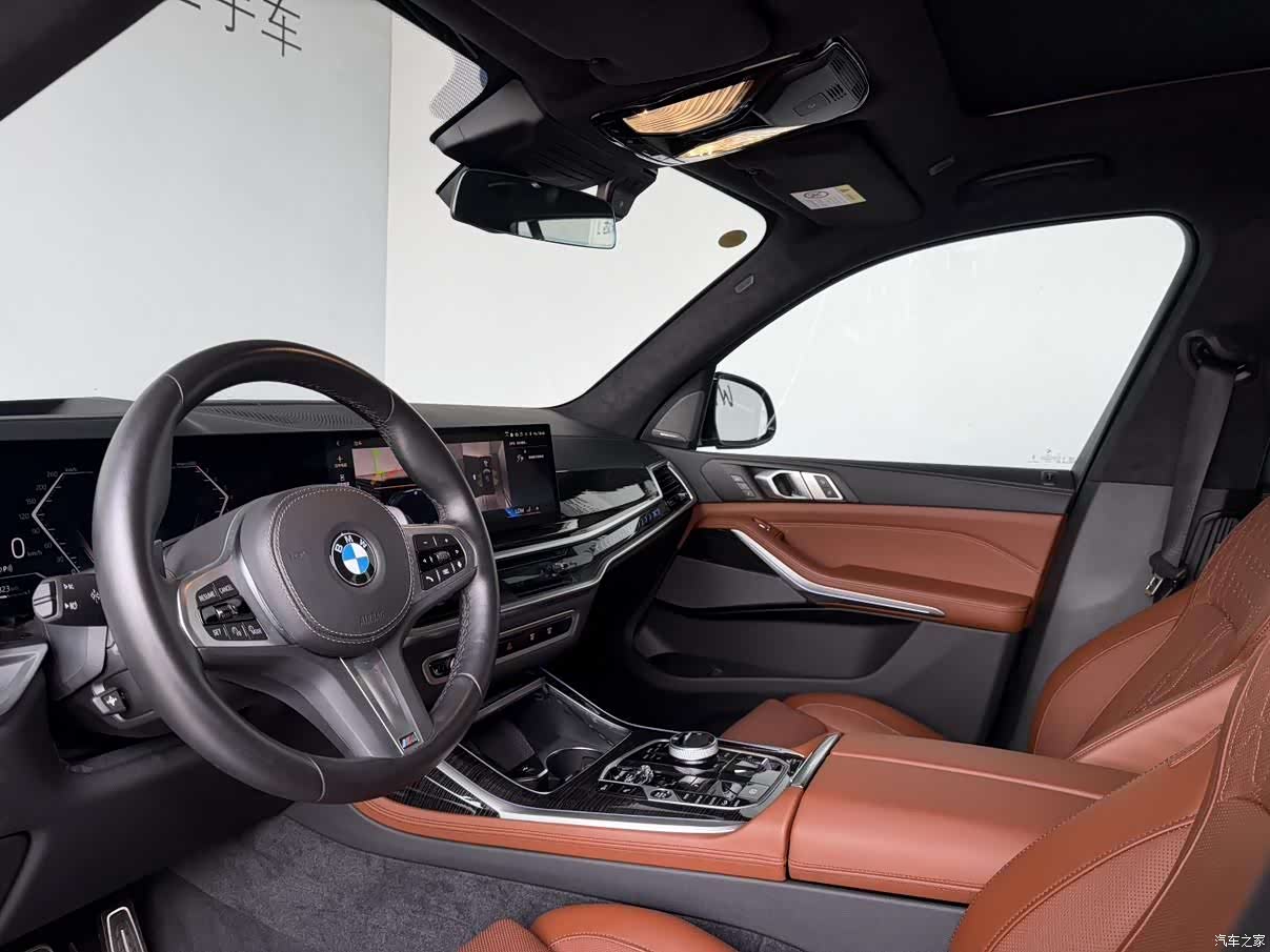 BMW X7, 2025 11