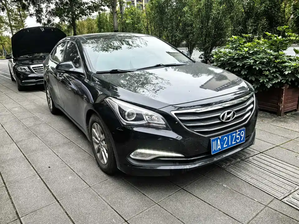 Hyundai Name picture