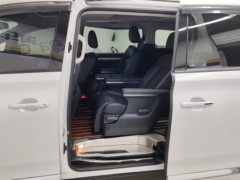 Trumpchi Trumpchi M8