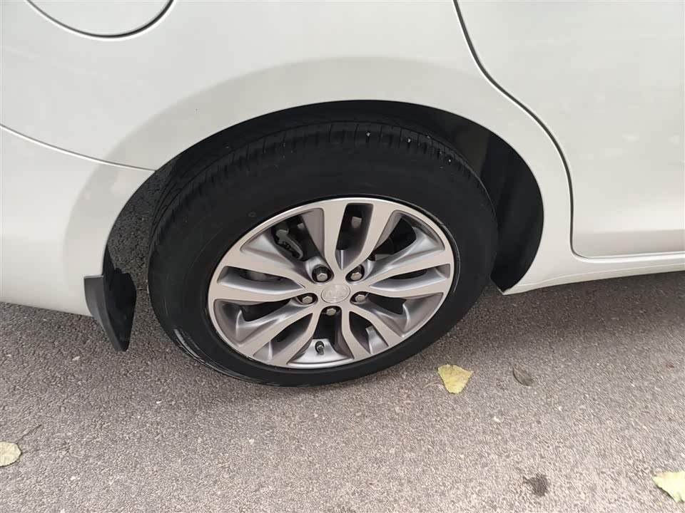Buick Yinglang Buick Yinglang