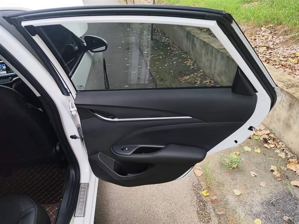 Buick Yinglang Buick Yinglang