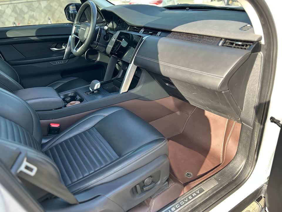 Land Rover Discover sports