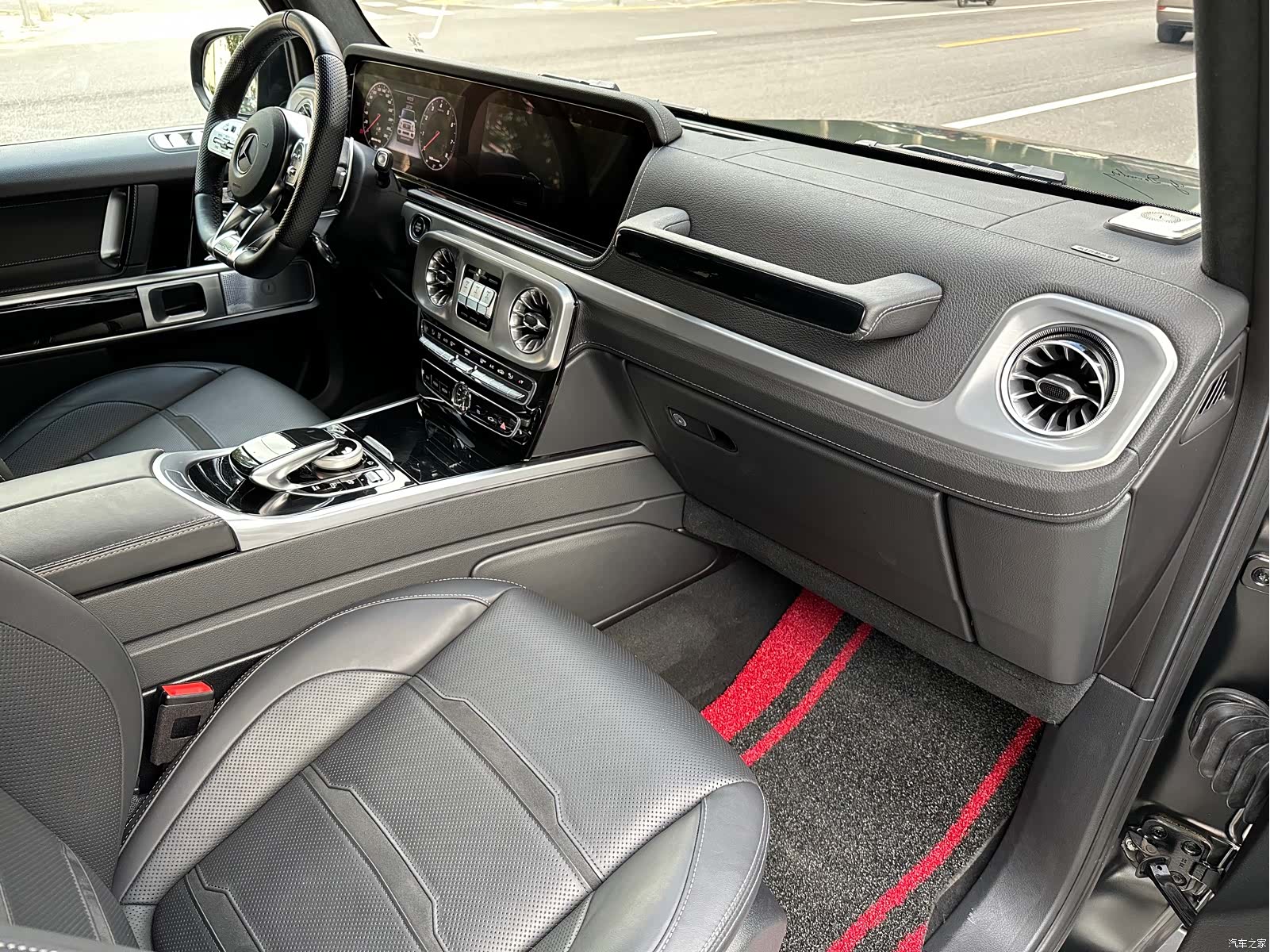 Mercedes-Benz G-Class, 2022 12