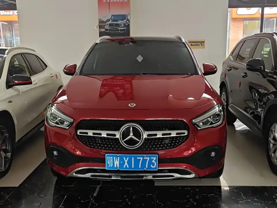 Mercedes-Benz GLA