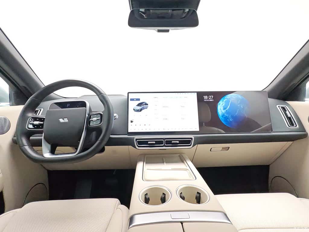Li Auto L9, 2024 все фото