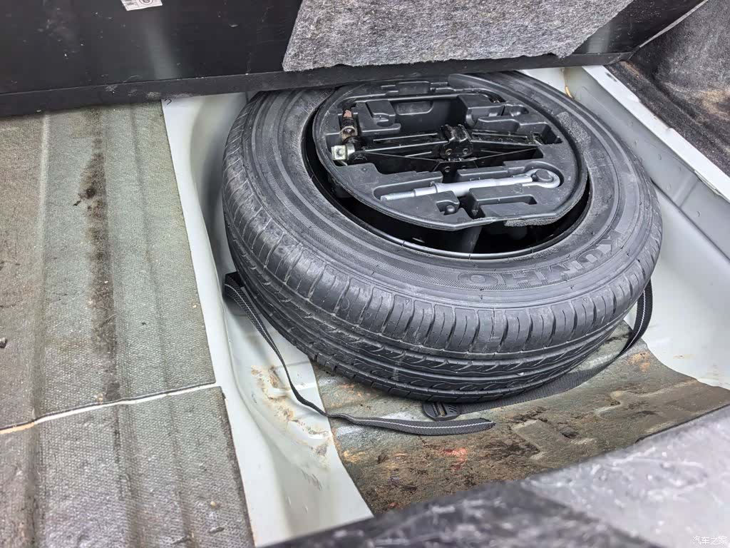 DongFeng L60, 2018 12