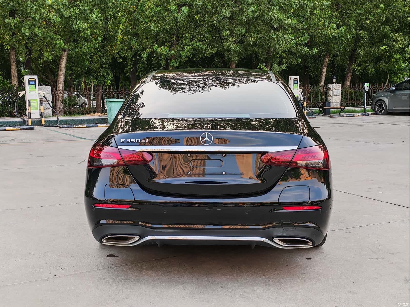 Mercedes-Benz E-Class, 2022 14