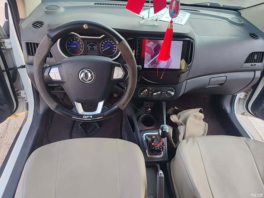 DongFeng AX3, 2016 10