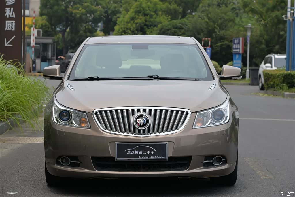 Buick LaCrosse, 2013 1