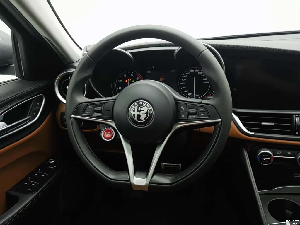 Alfa Romeo Giulia, 2019 11