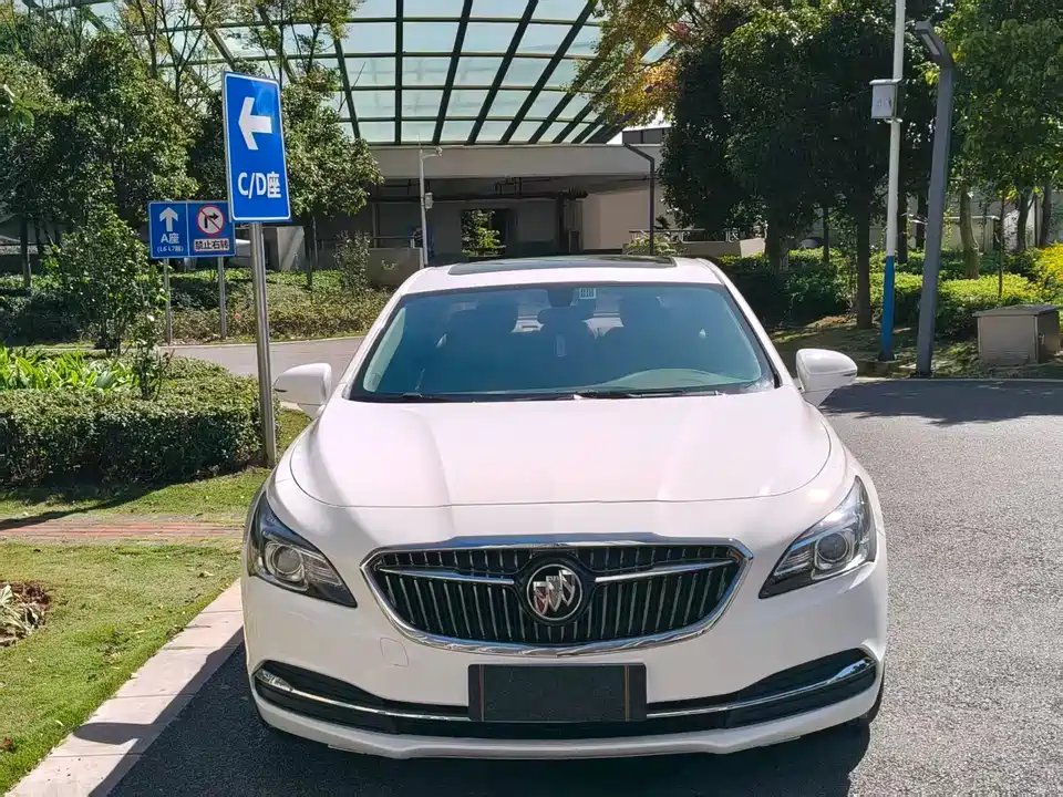Buick Lacrosse