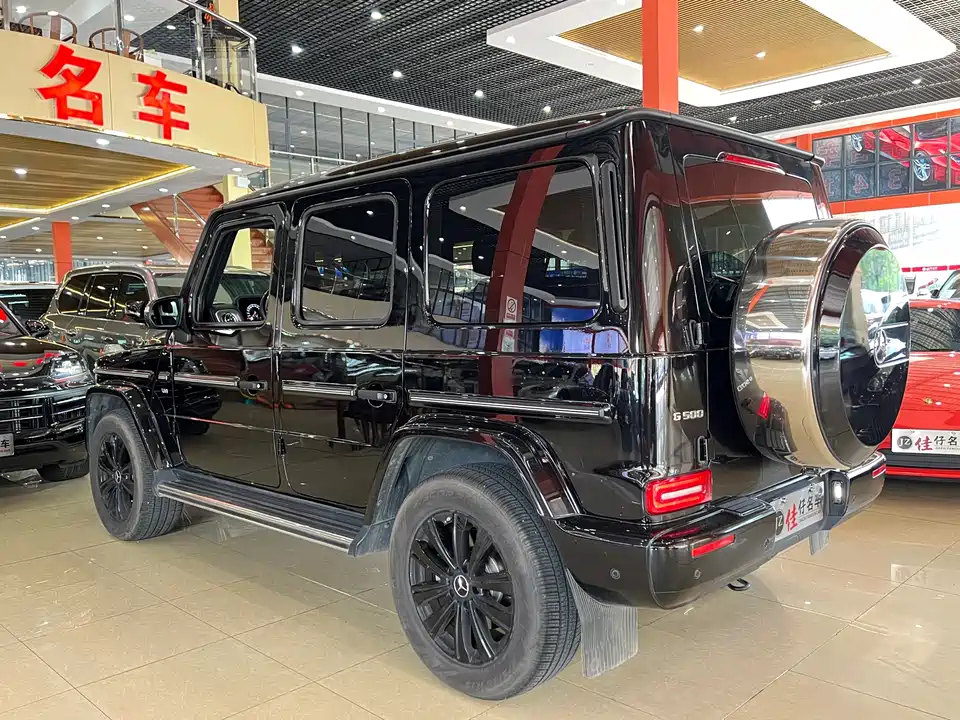 Mercedes-Benz G-class