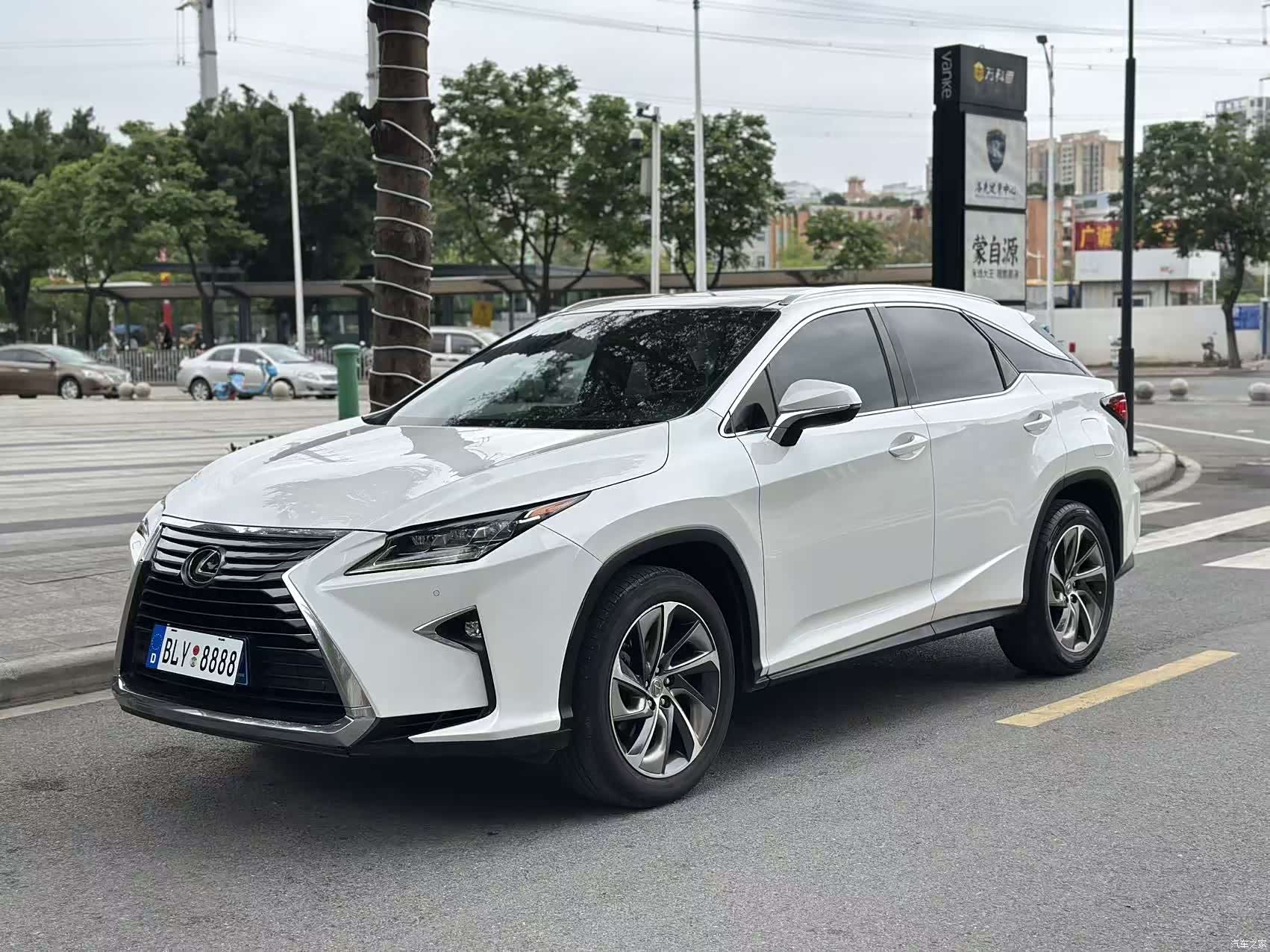 Lexus RX, 2017 1
