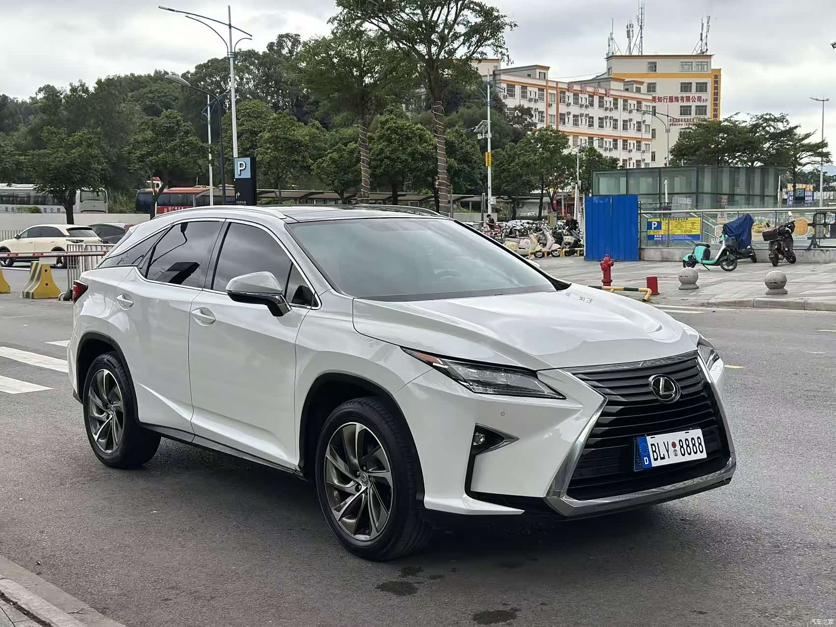 Lexus RX, 2017 3