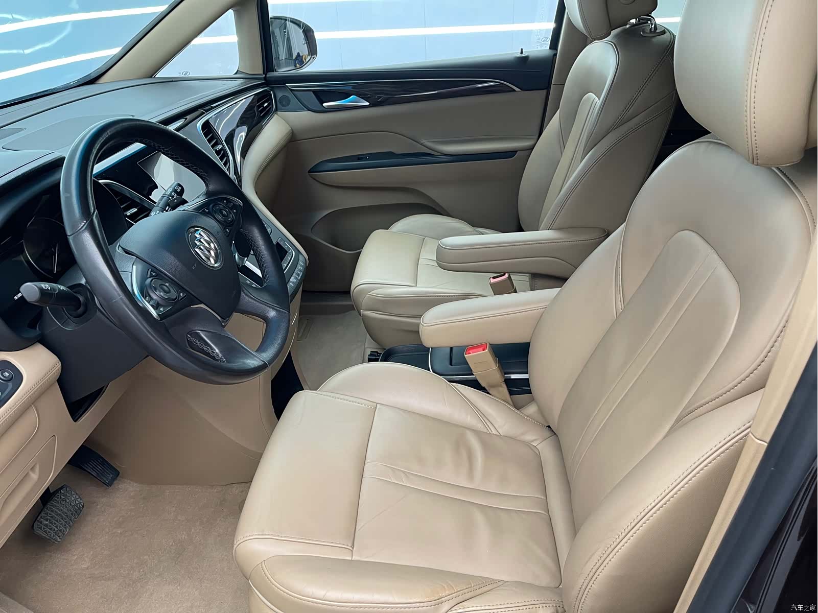 Buick GL8, 2019 9