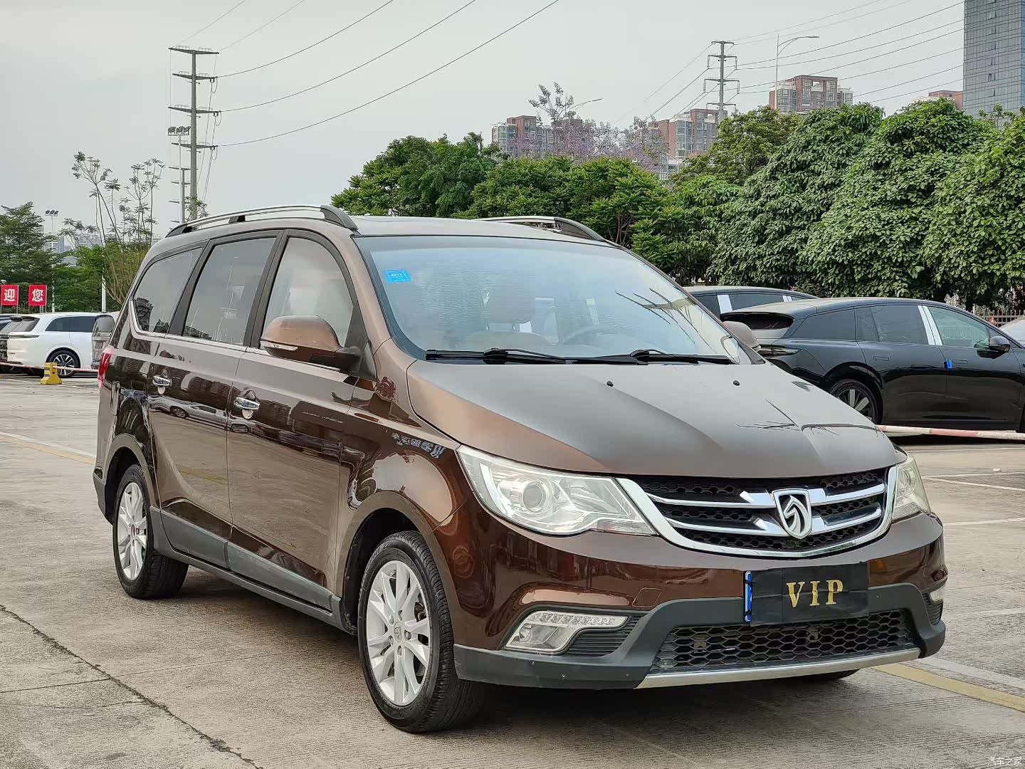 Wuling 730, 2015 3