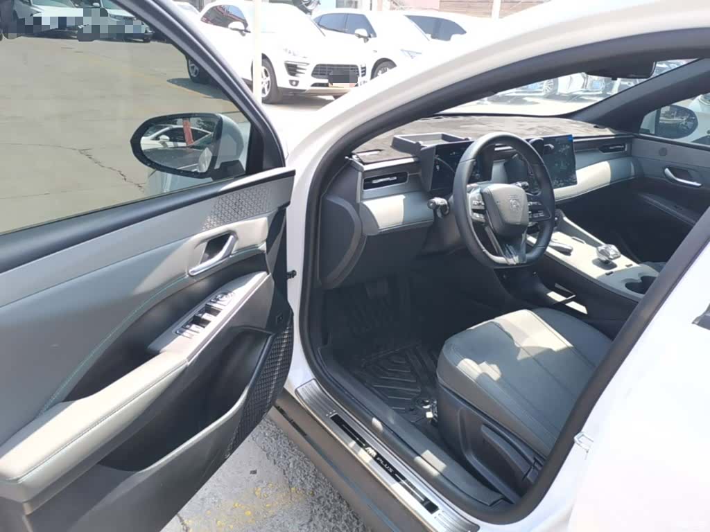 BYD Qin, 2025 16