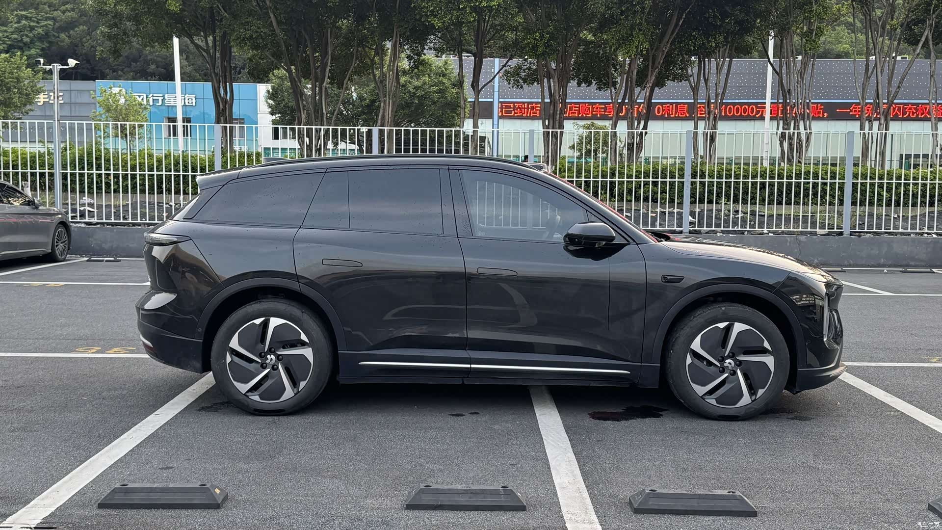 NIO ES6, 2024 16