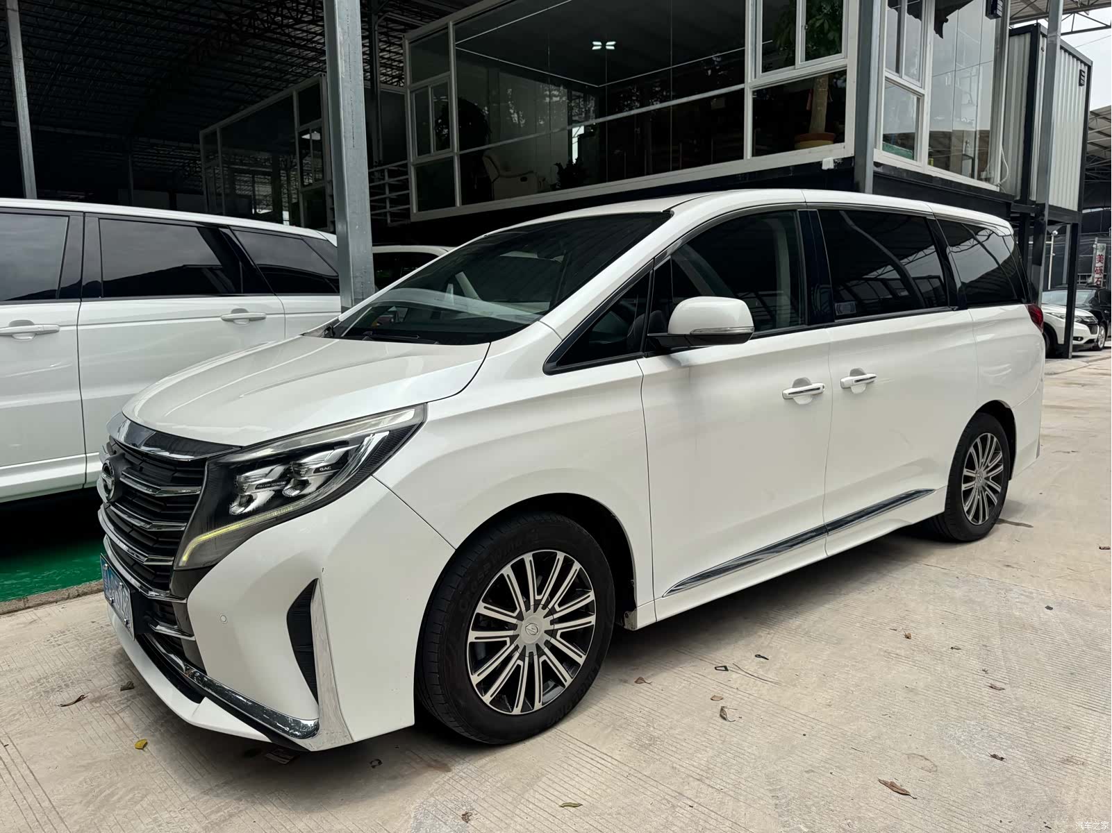 Trumpchi M8, 2021 1