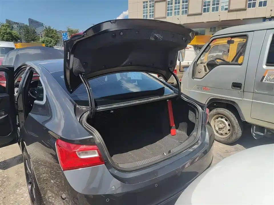 Chevrolet Mai Ruibao XL