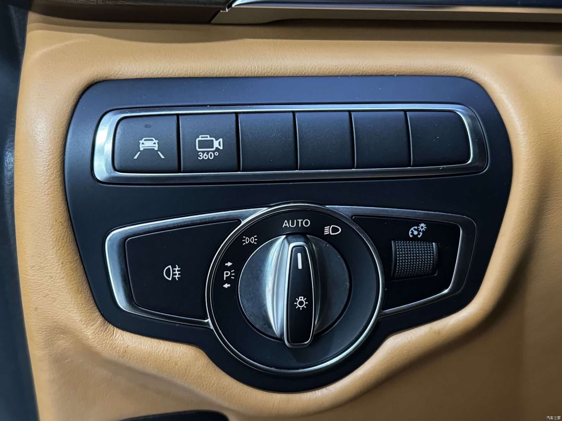 Mercedes-Benz V-Class, 2021 28