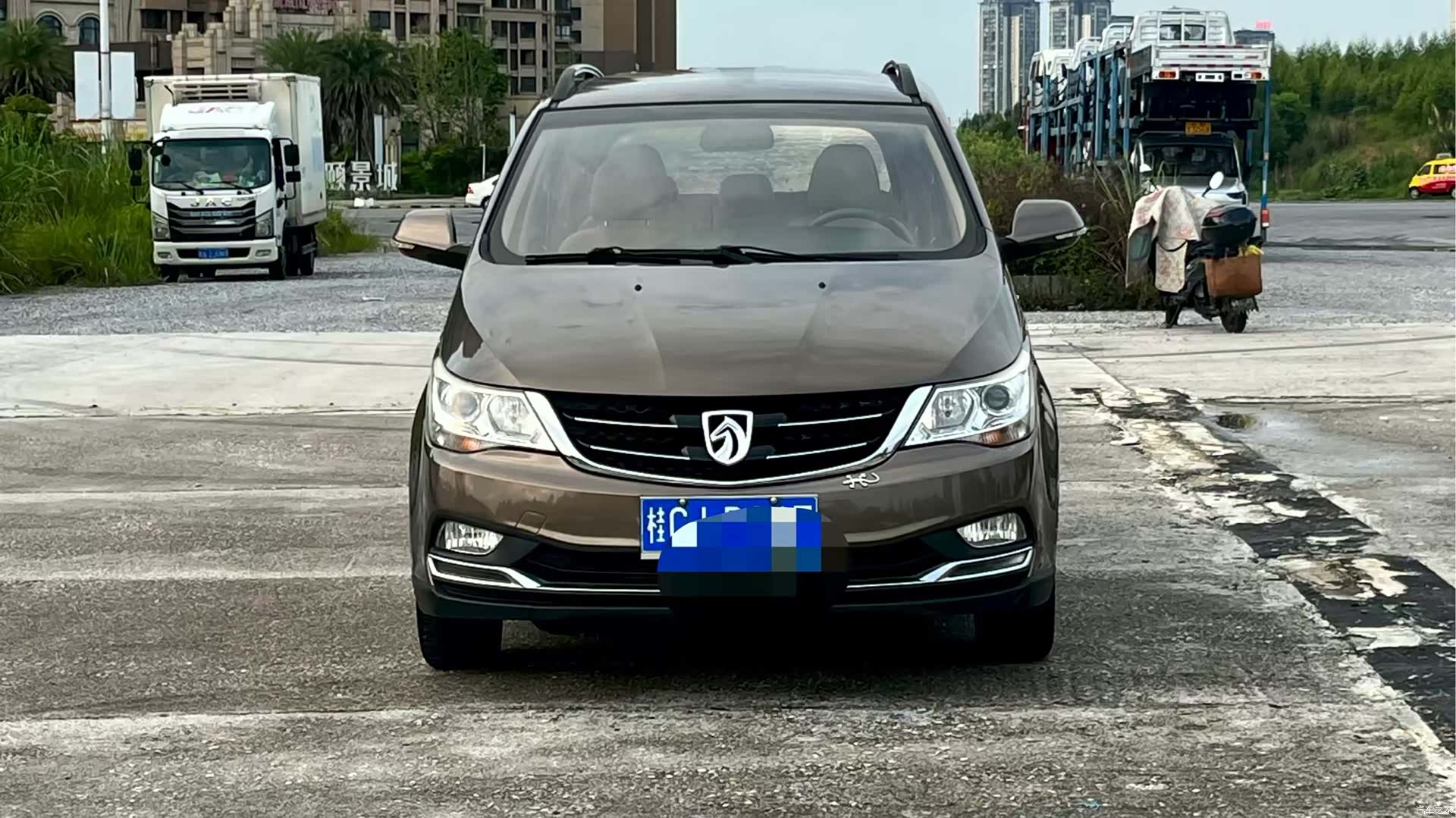 Wuling 730, 2017 2