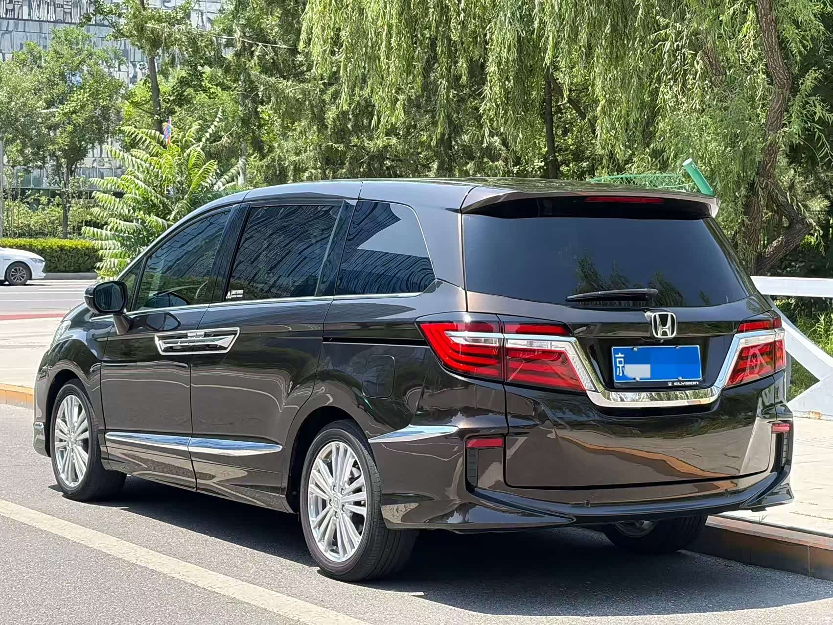Honda Elysion, 2018 17