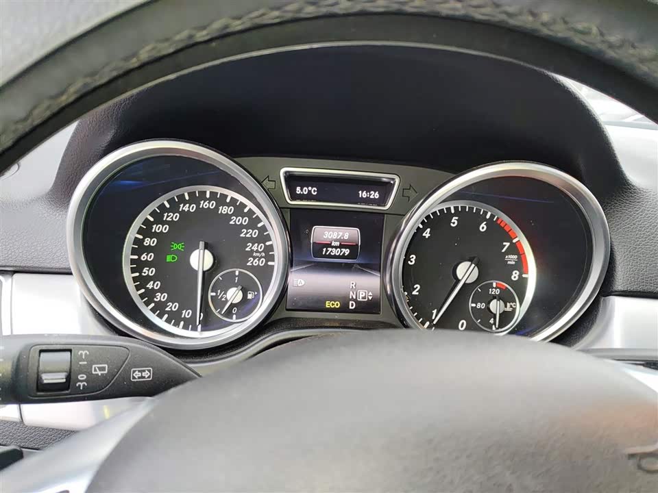 Mercedes-Benz M class