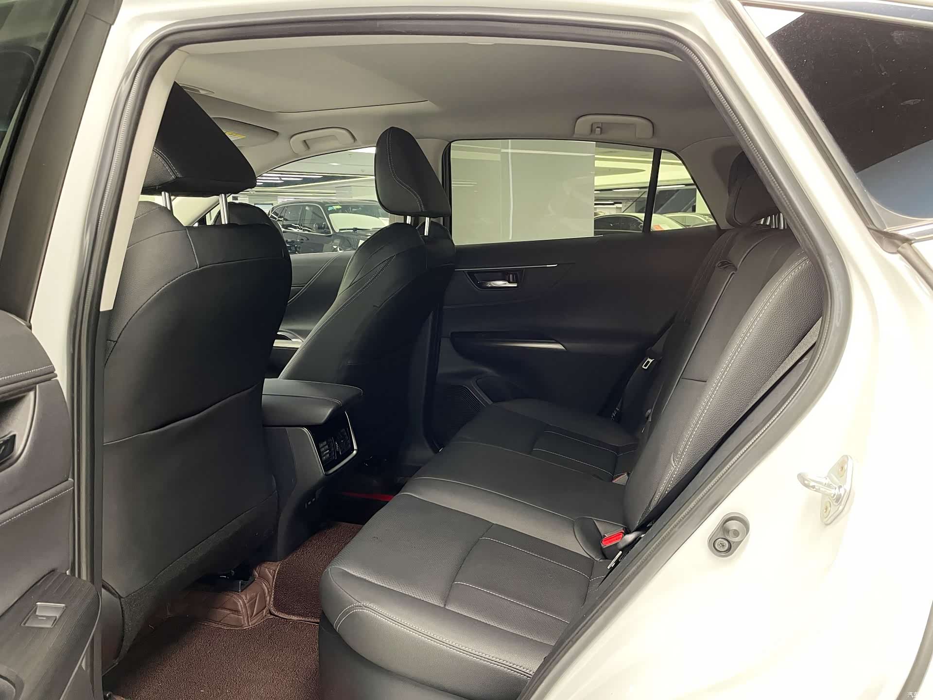 Toyota Harrier, 2024 12