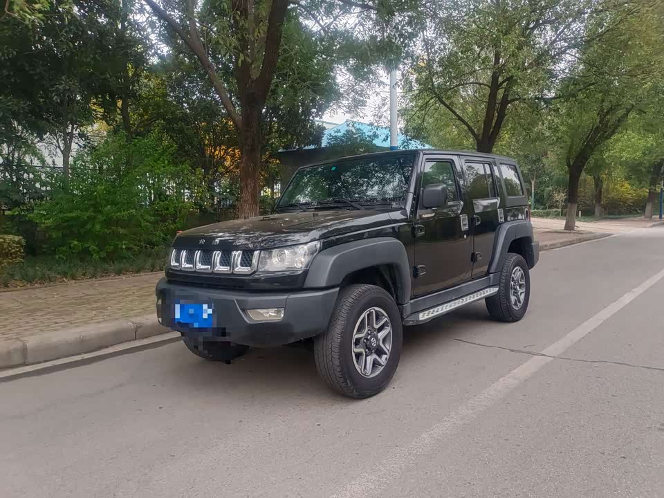Beijing BJ40