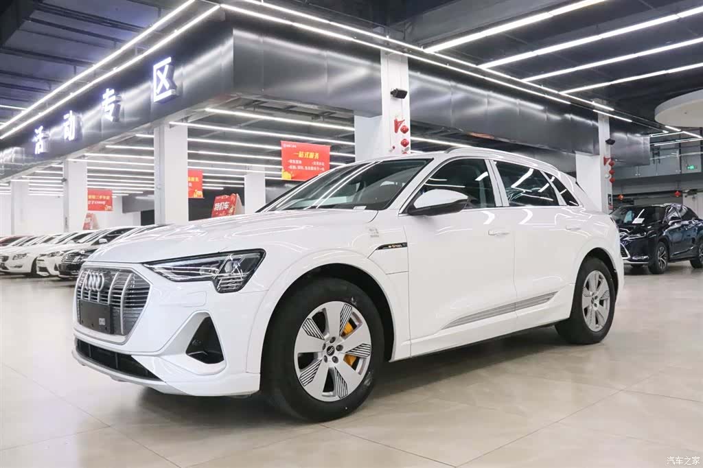 Audi e-tron, 2025 1