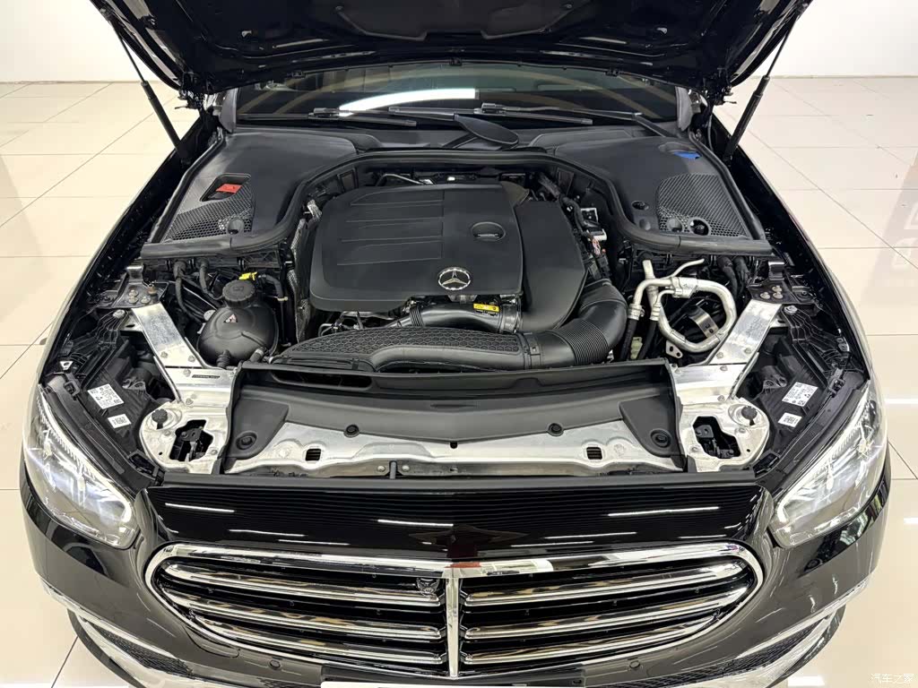 Mercedes-Benz E-Class, 2021 23