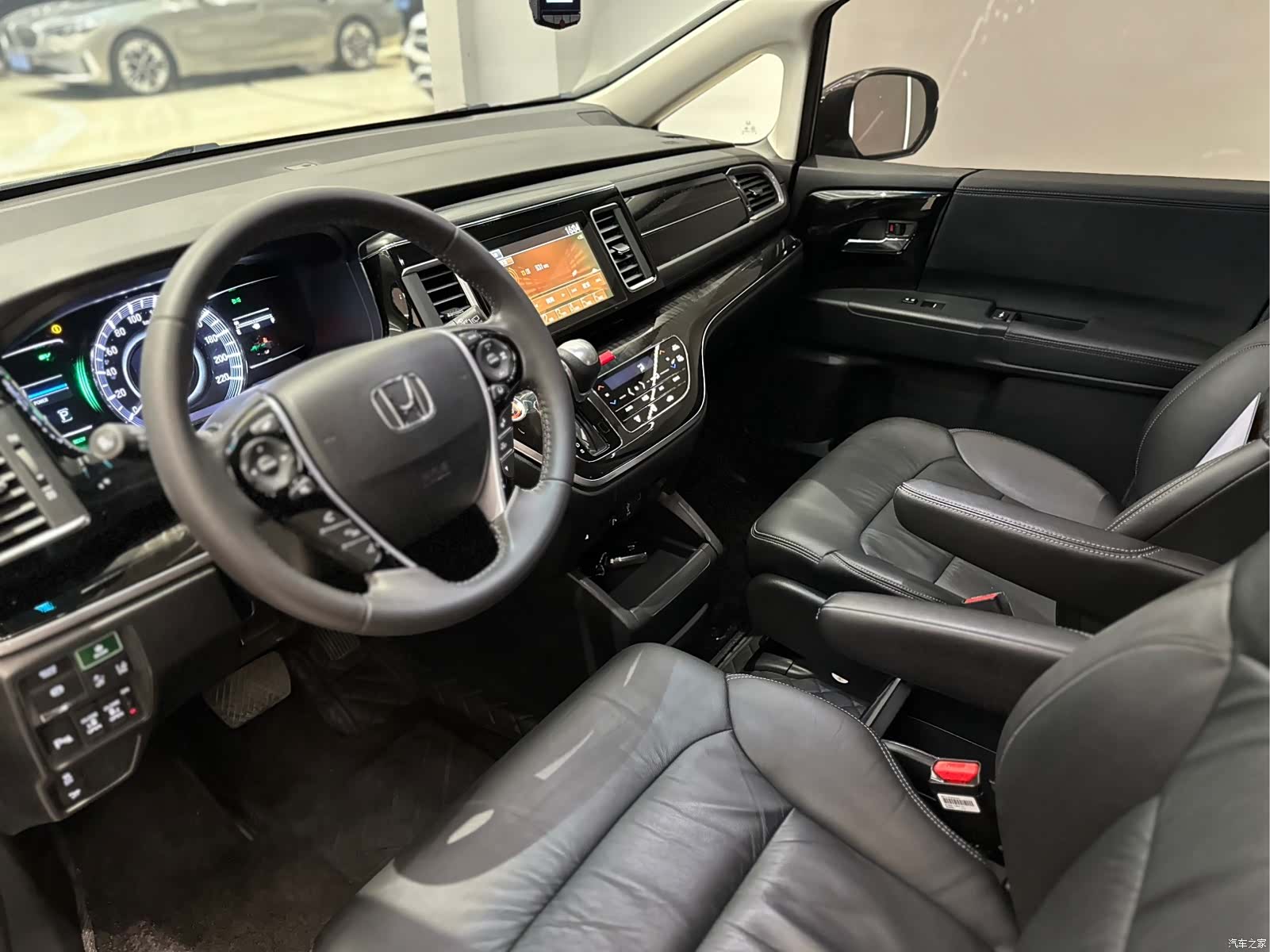 Honda Elysion, 2021 все фото